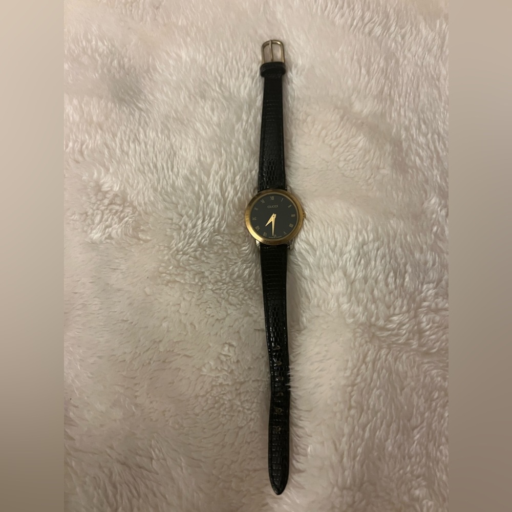 Black Women Classy Small Watch - Picture 2 of 6